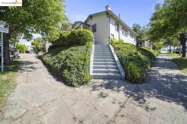 1901 E 28Th St, Oakland, CA 94606