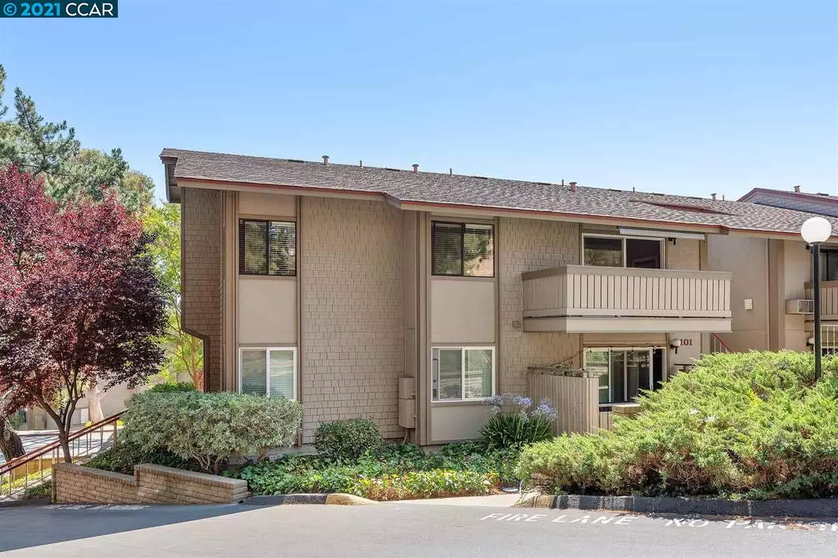 Walnut Creek, CA 94598,101 Kinross Dr #18