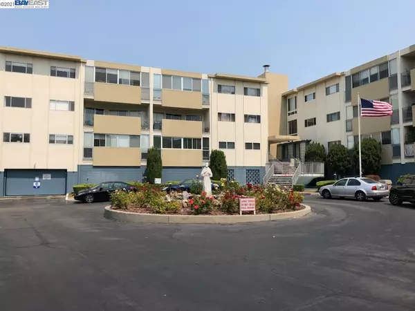 2137 Otis Dr #306, Alameda, CA 94501