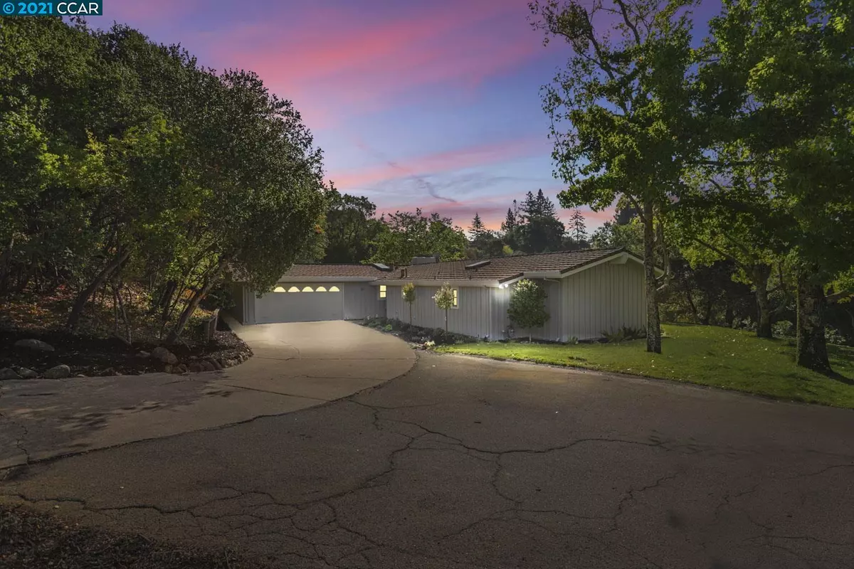 Orinda, CA 94563,30 Owl Hill Road