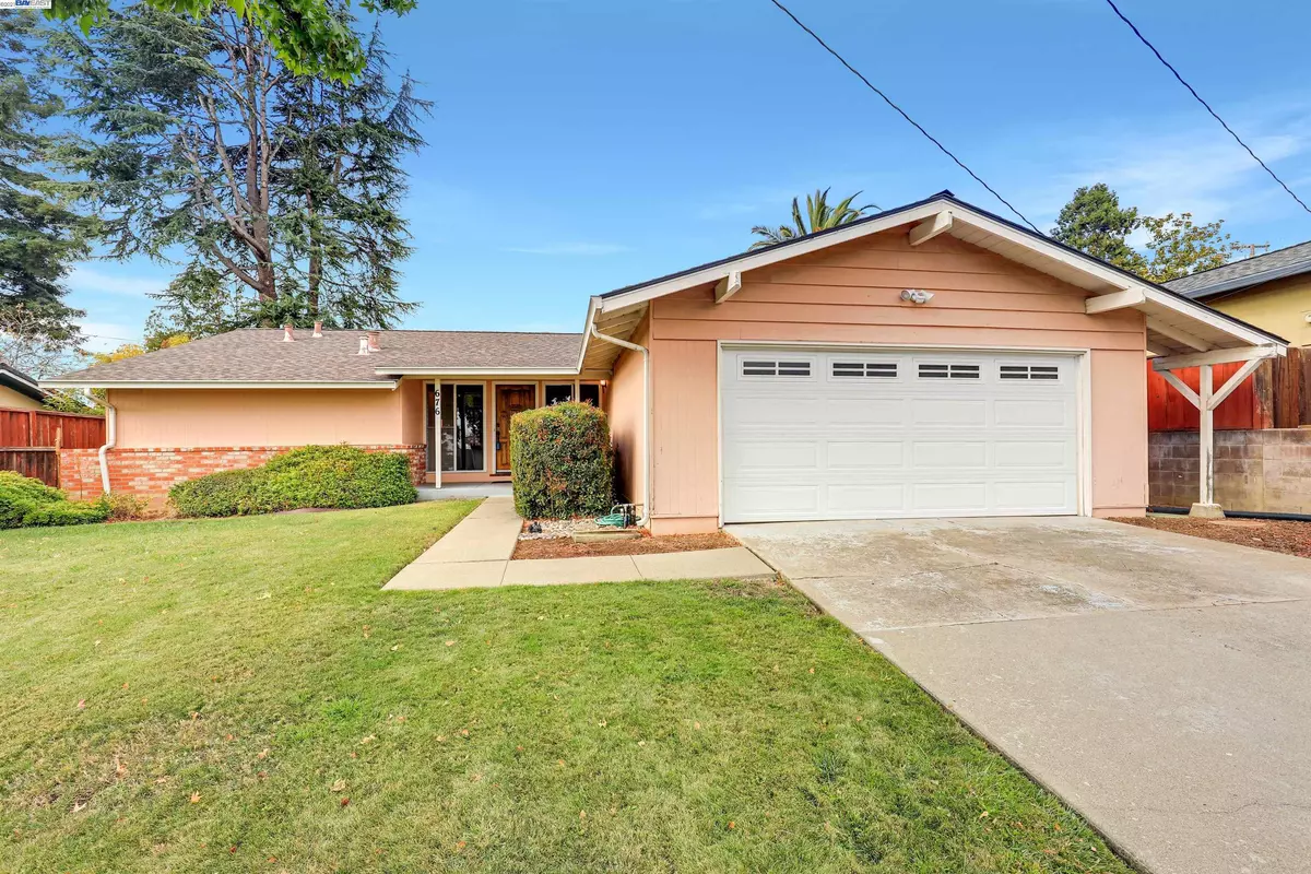 Hayward, CA 94544,676 Gisler Way