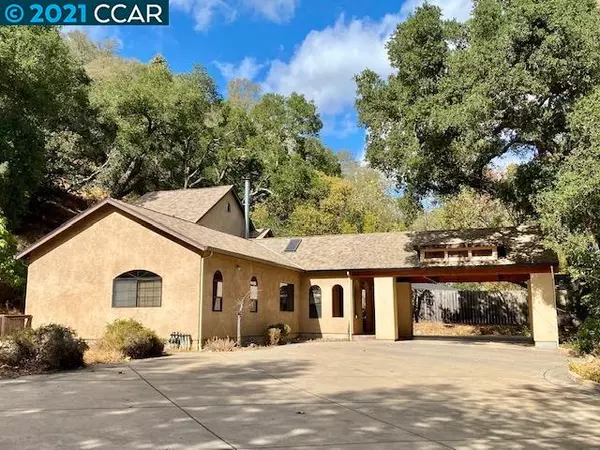 528 Kilkare Rd, Sunol, CA 94586