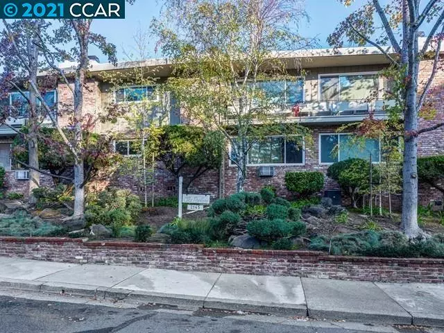 2145 Donald Dr #1, Moraga, CA 94556