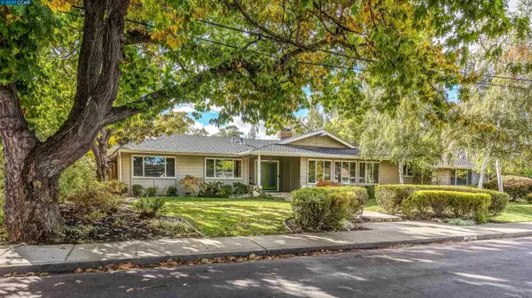 2415 Blackstone Dr, Walnut Creek, CA 94598