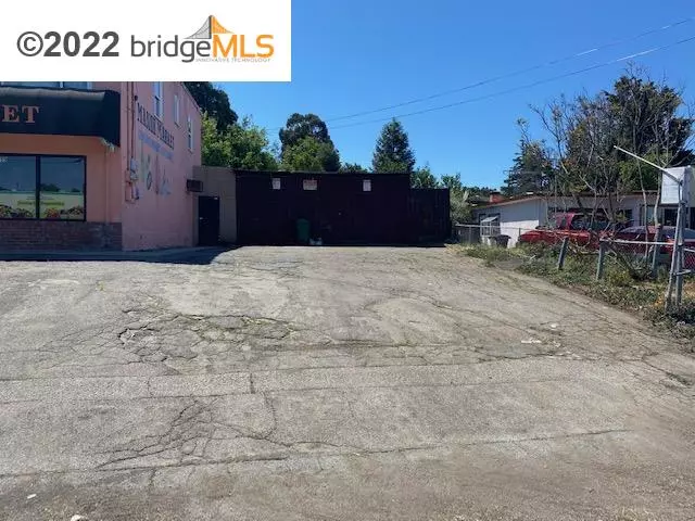 El Sobrante, CA 94803,959 Manor Rd