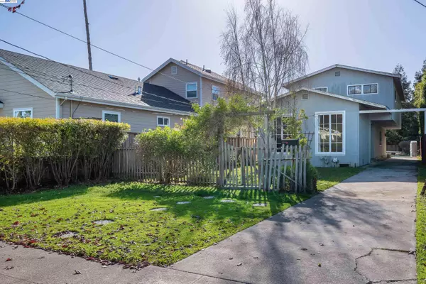 48 Garden Rd, Alameda, CA 94502