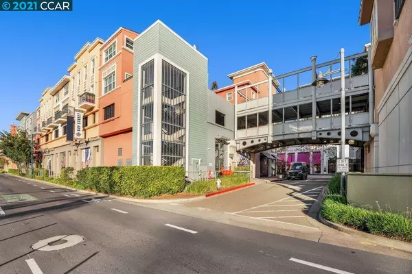 1569 Brunswig Ln #6, Emeryville, CA 94608