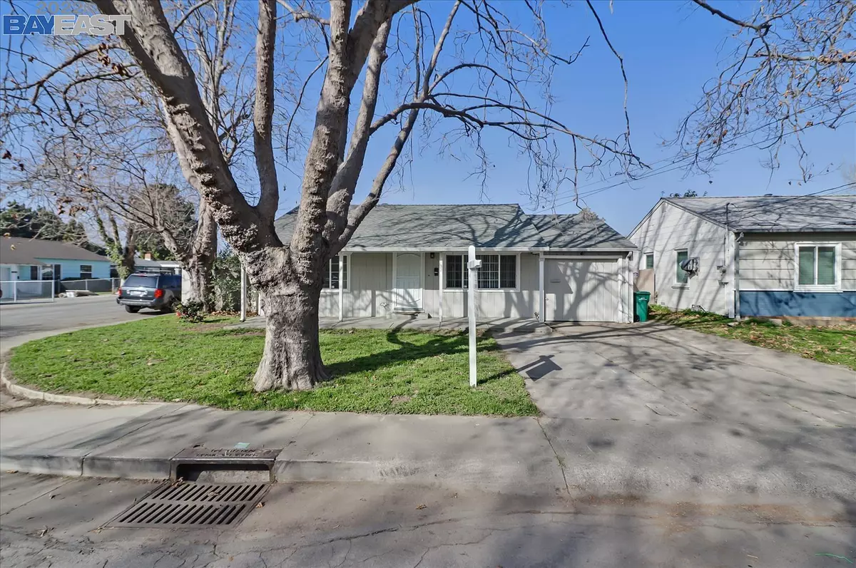 Hayward, CA 94541,32 Hood Street