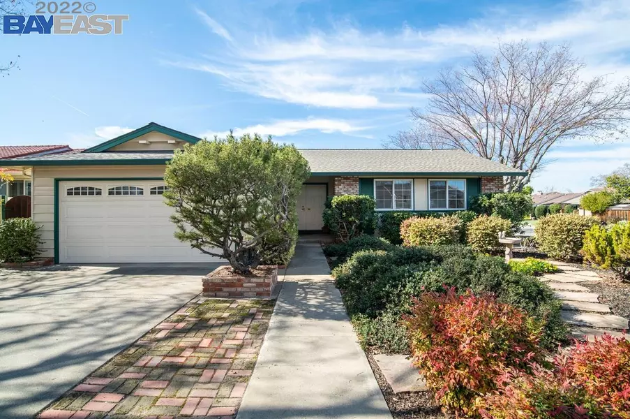 1573 Roselli Dr, Livermore, CA 94550