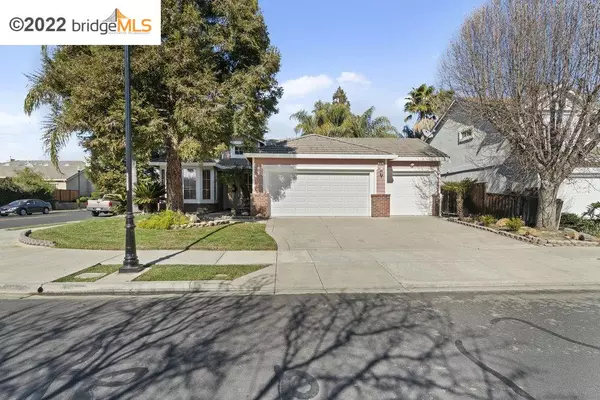 979 Country Glen Ln, Brentwood, CA 94513