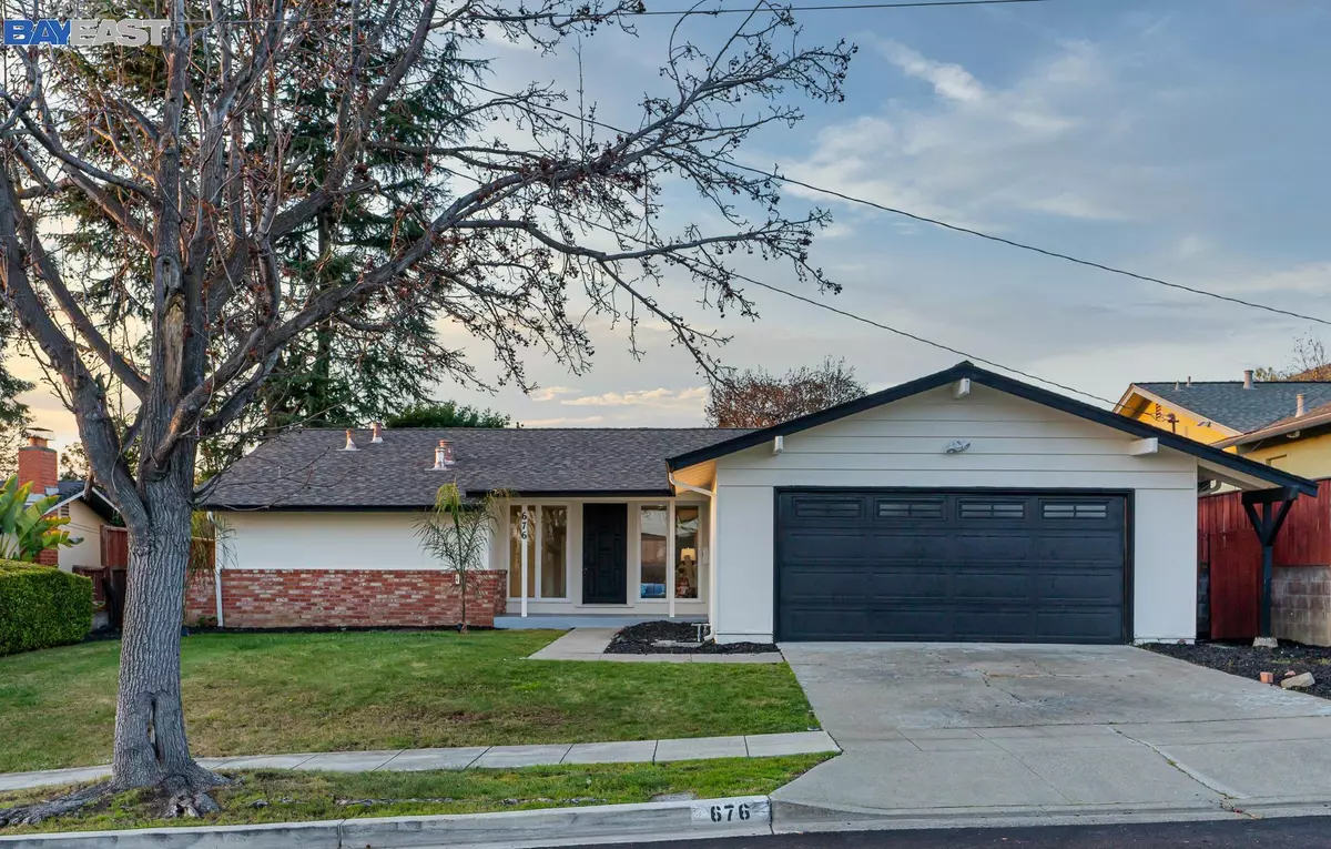 Hayward, CA 94544,676 GISLER WAY