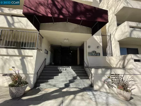 151 Lakeside Dr #310, Oakland, CA 94612