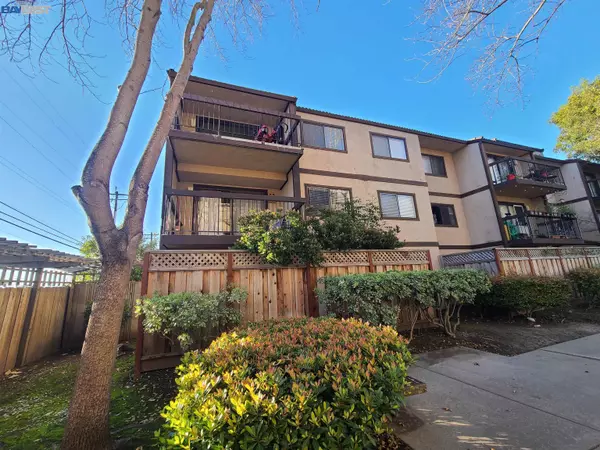 2011 Market Ave #328, San Pablo, CA 94806