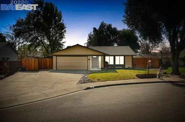 36 Glacier Pl, Livermore, CA 94551