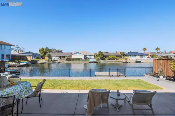 609 Sandalwood Isle, Alameda, CA 94501