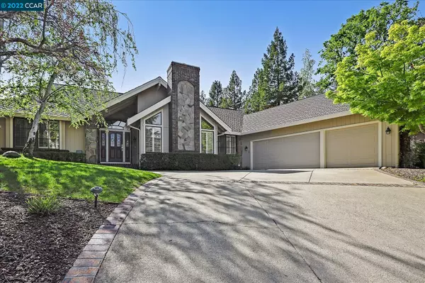 63 Sanders Ranch Rd, Moraga, CA 94556