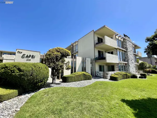 Alameda, CA 94501,1825 Shoreline Dr #305