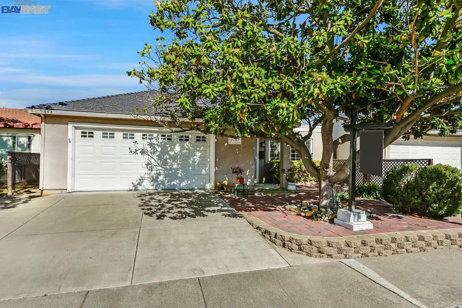 2187 Goldcrest Cir, Pleasanton, CA 94566