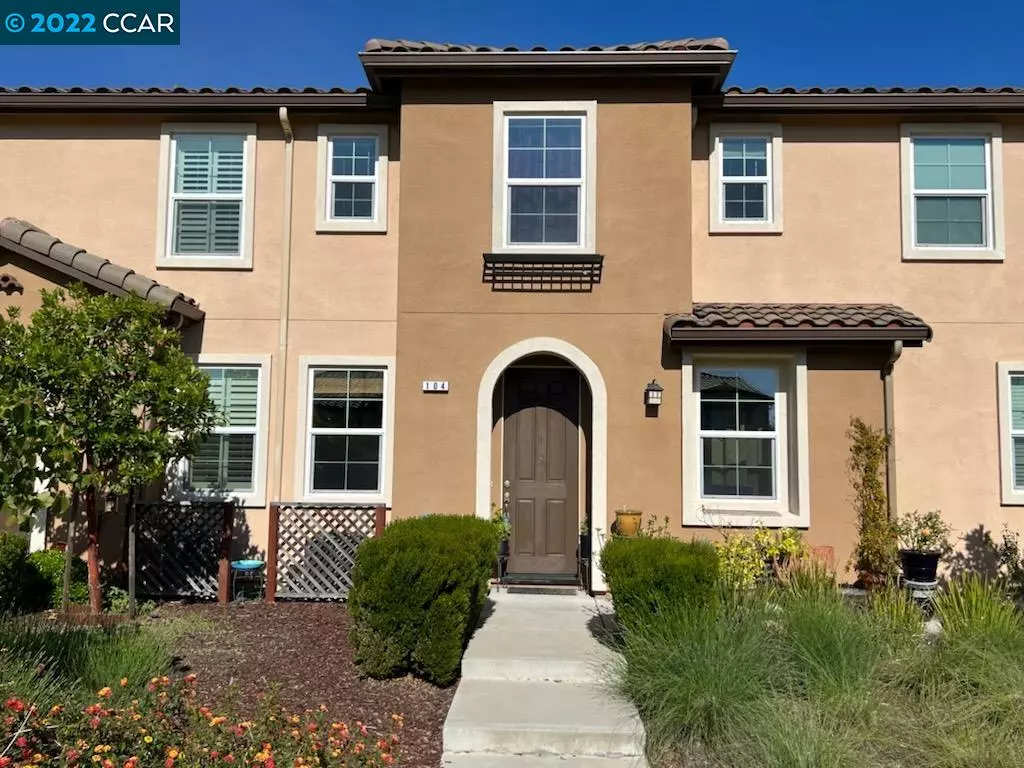 San Pablo, CA 94806,104 Del Alba St