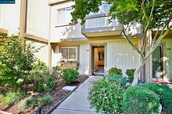 1114 Bismarck Ln, Alameda, CA 94502