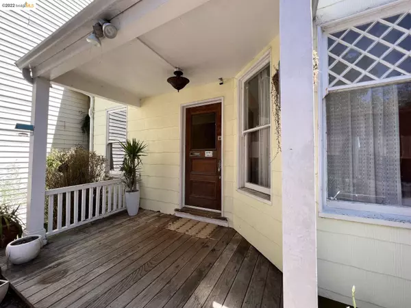 93 Delta St, San Francisco, CA 94134