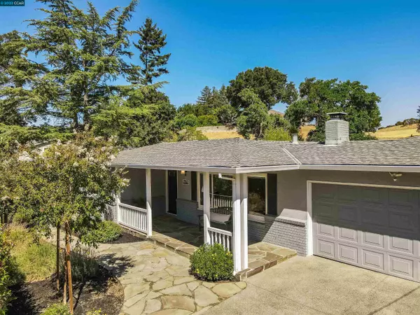 3172 Rohrer Dr, Lafayette, CA 94549