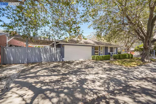 225 Via Linares, San Lorenzo, CA 94580