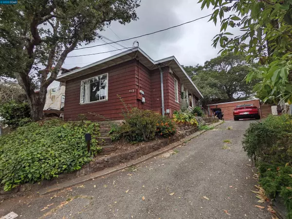 71 Norman Ln, Oakland, CA 94618