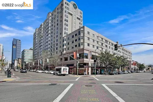 988 Franklin St #327, Oakland, CA 94607