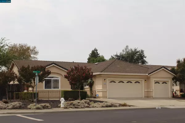 442 Wick Ct, Vacaville, CA 95687