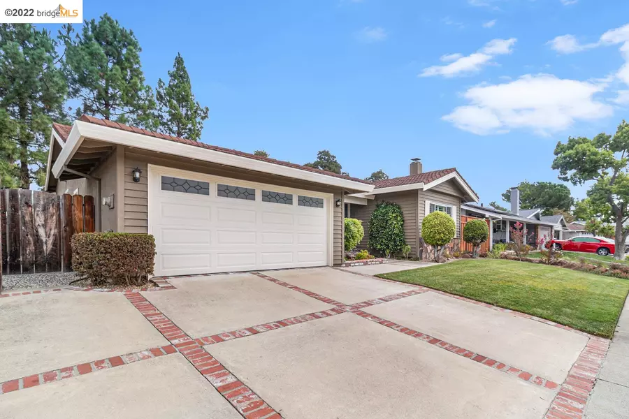 6082 Allbrook Cir, Pleasanton, CA 94588