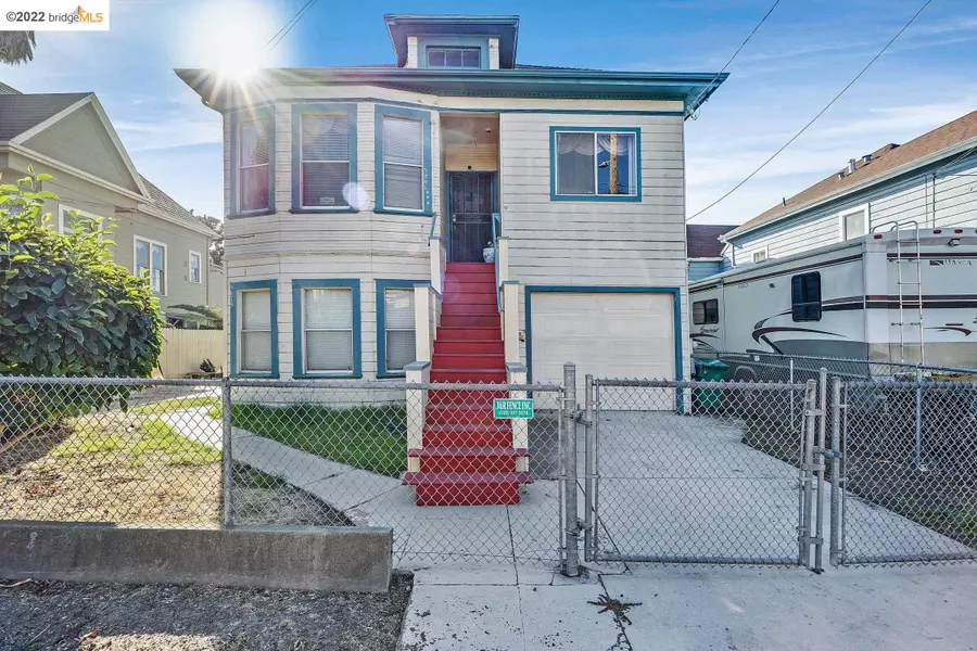 5881 Beaudry St, Emeryville, CA 94608