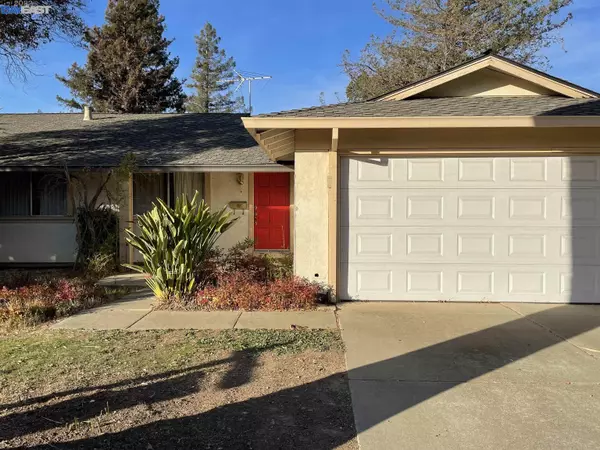 824 Alden Ln, Livermore, CA 94550