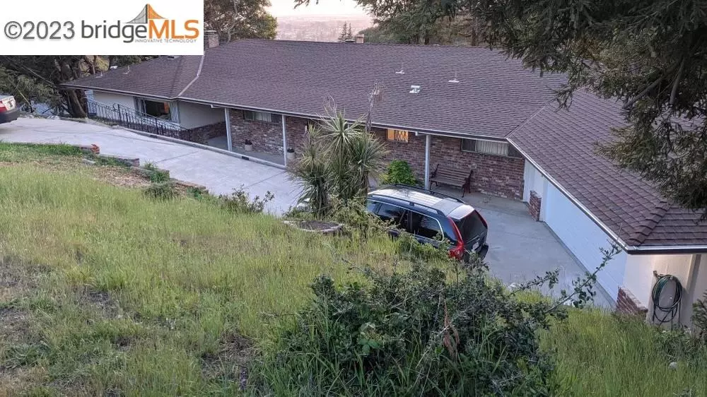 Oakland, CA 94605,11121 Kerrigan Dr