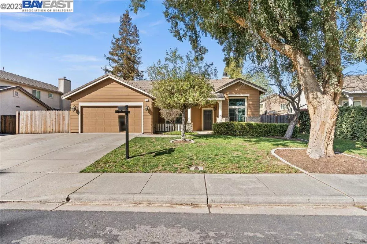 Livermore, CA 94551,5674 Wisteria Way