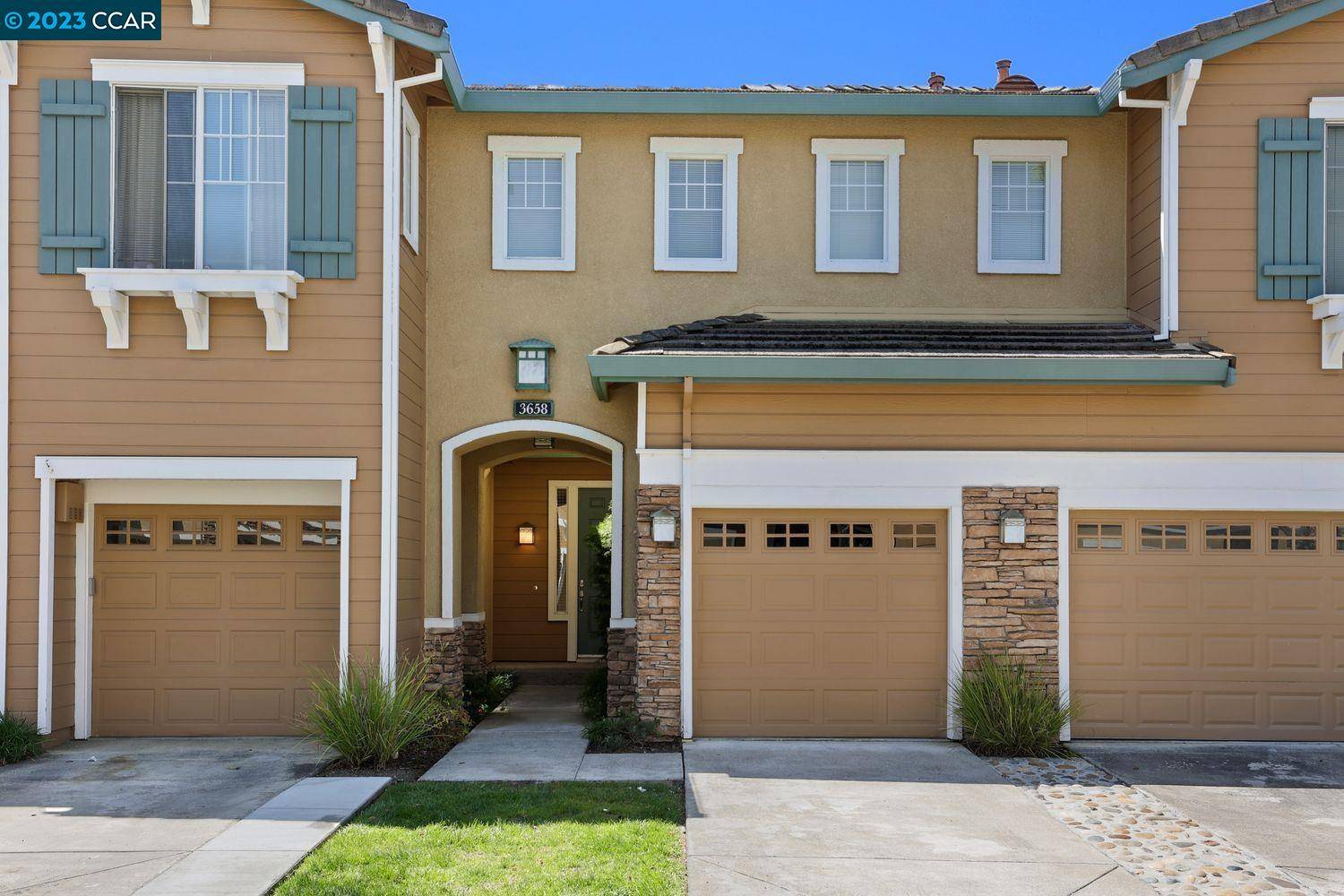 3658 Pinon Canyon Ct, Castro Valley, CA 94552