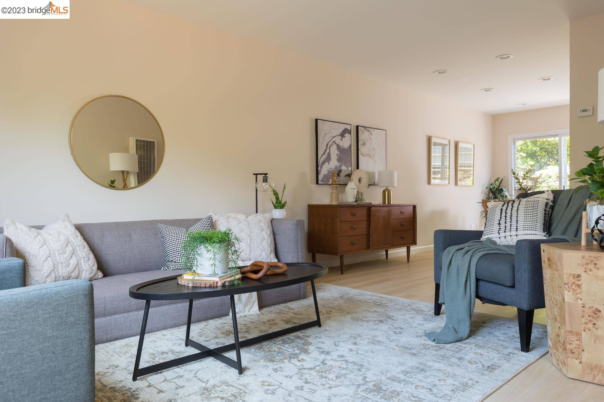 2141 Oregon St #3, Berkeley, CA 94705