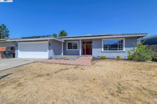 7471 Hillsdale Dr, Pleasanton, CA 94588