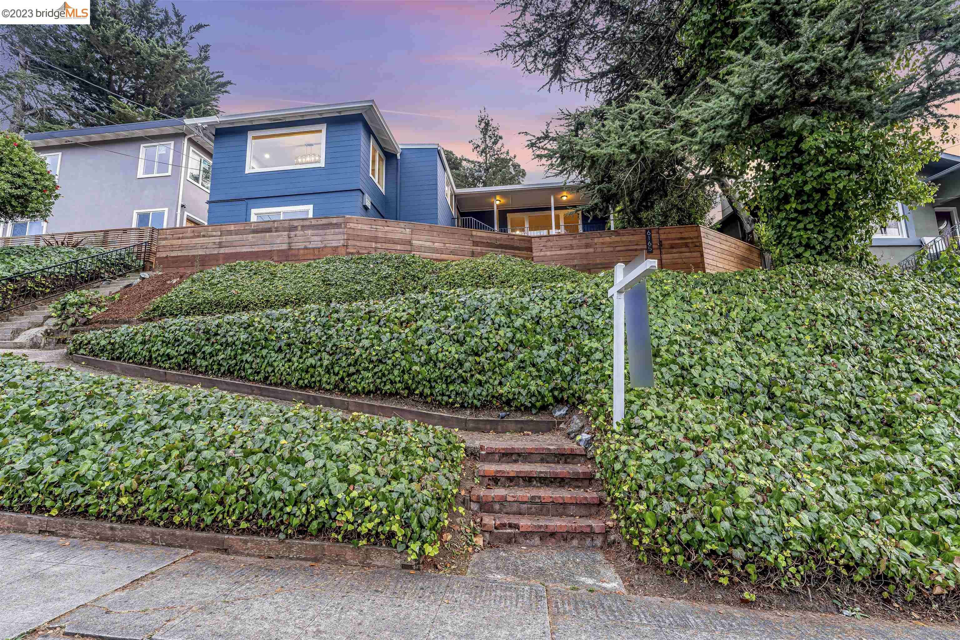 6165 Brookside Avenue, Oakland, CA 94618