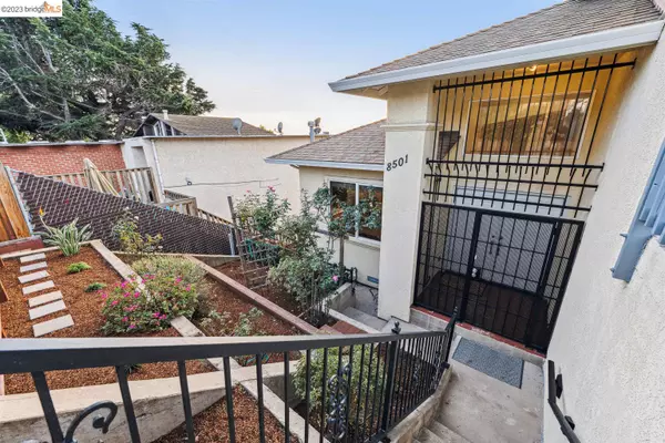 8501 Thermal, Oakland, CA 94605