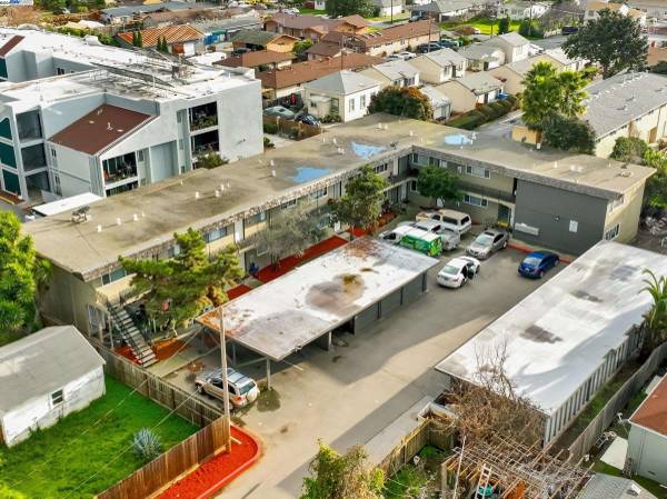 21641 Montgomery St,  Hayward,  CA 94541