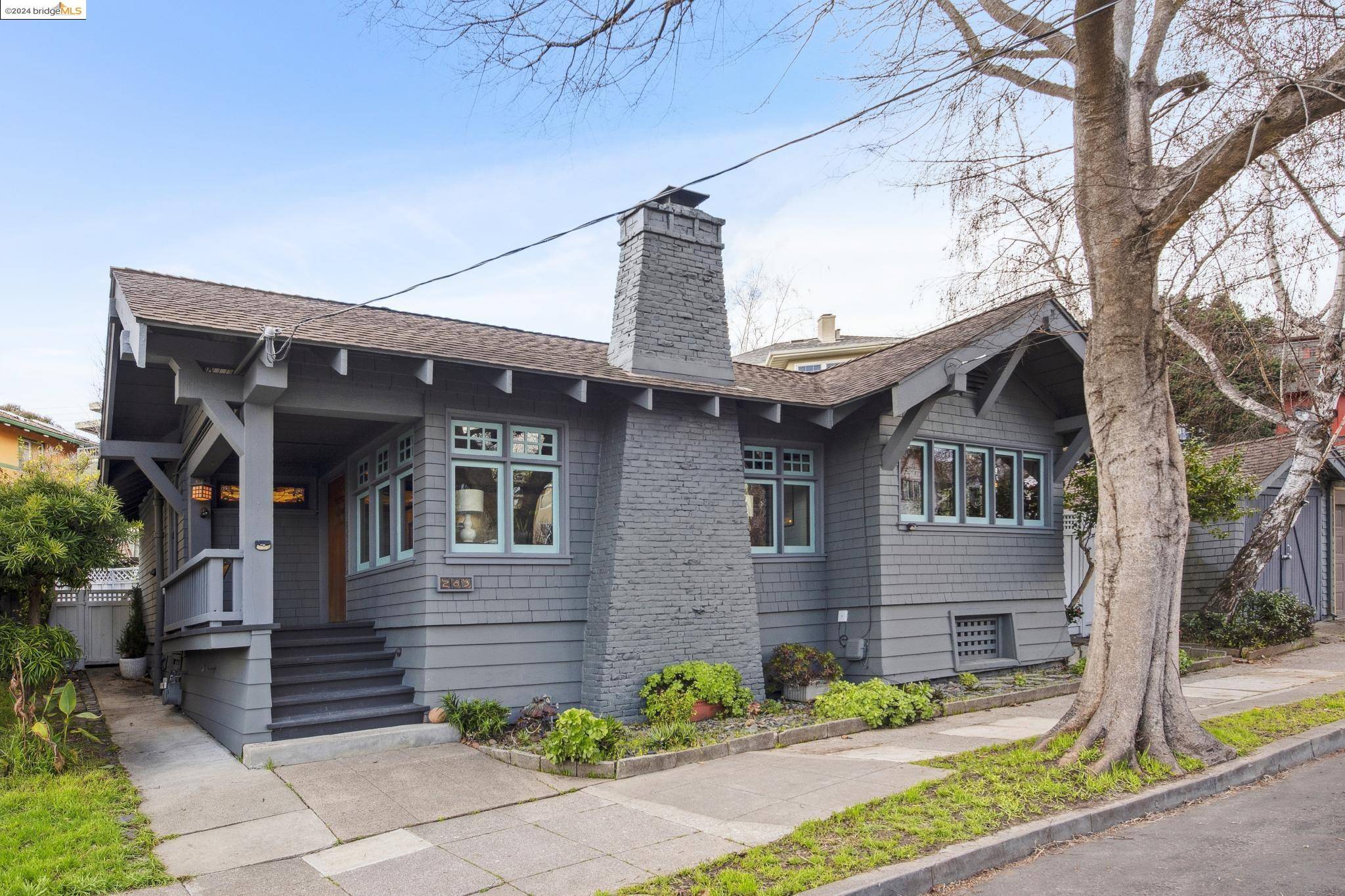 283 Perkins Street, Oakland, CA 94610