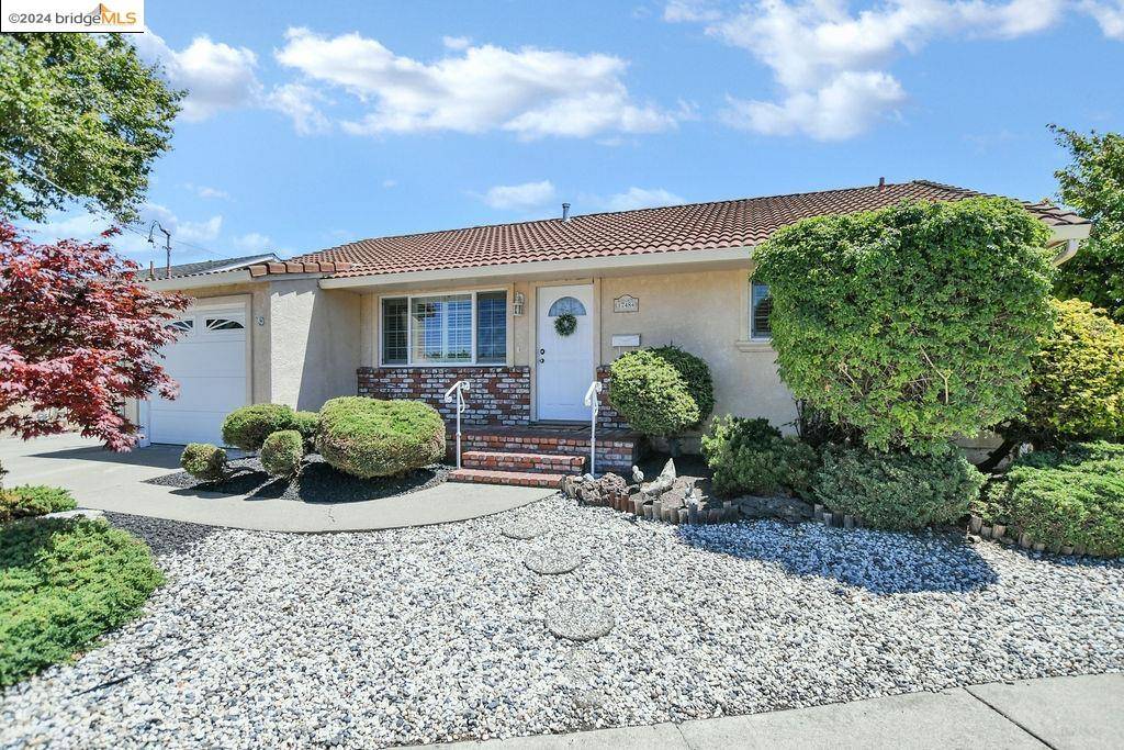 17484 Via La Jolla, San Lorenzo, CA 94580