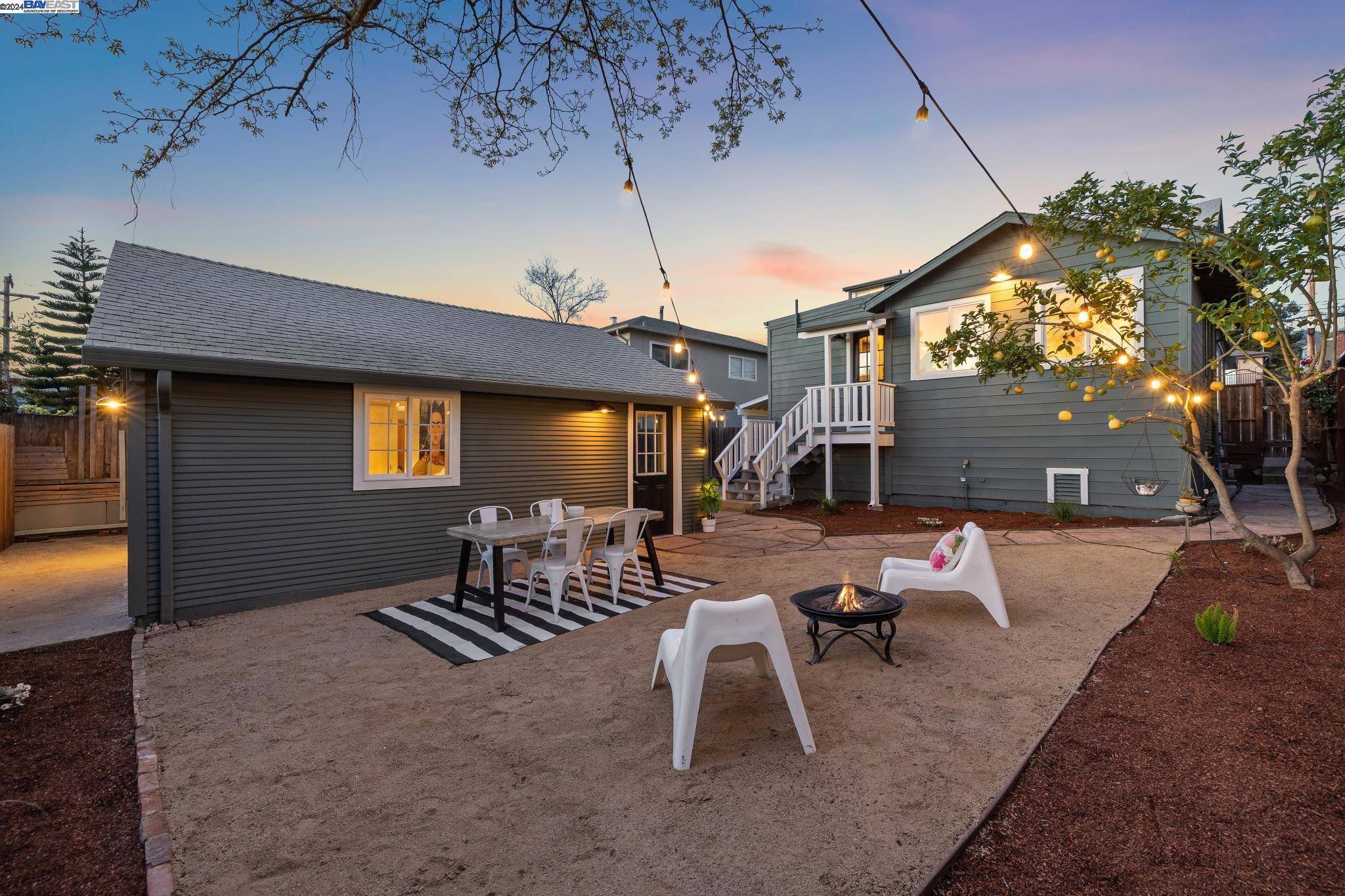 3015 DAKOTA STREET, Oakland, CA 94602