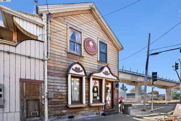 721-45 5th St, Oakland, CA 94607