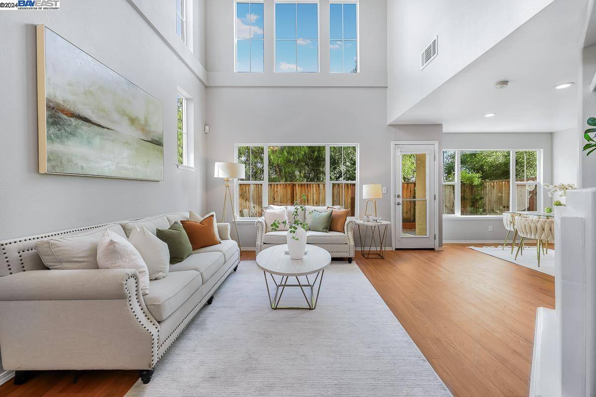 106 Coralflower Ln,  San Ramon,  CA 94582