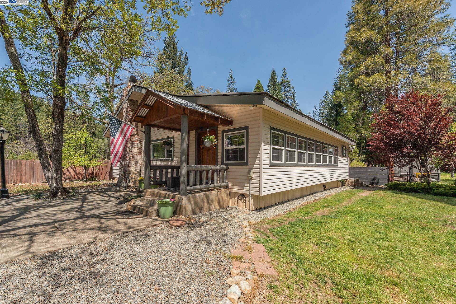 881 East Fork Road,  Trinity Center,  CA 96091