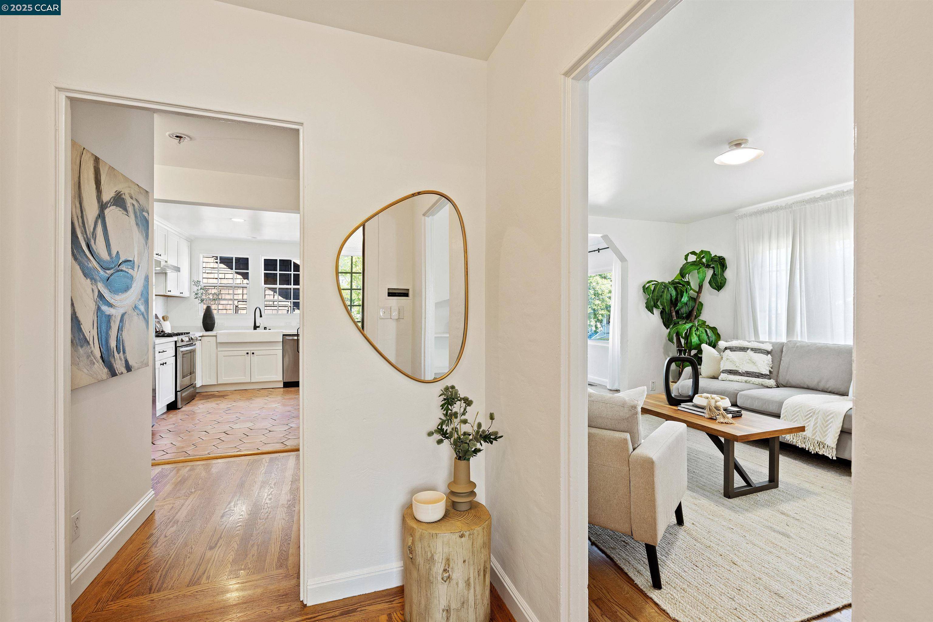 809 56th Street,  Emeryville,  CA 94608