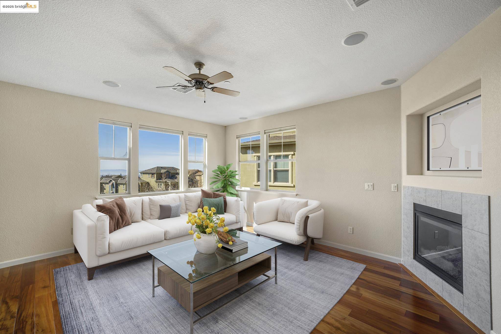 Oakland, CA 94605,6271 Rocky Point Ct