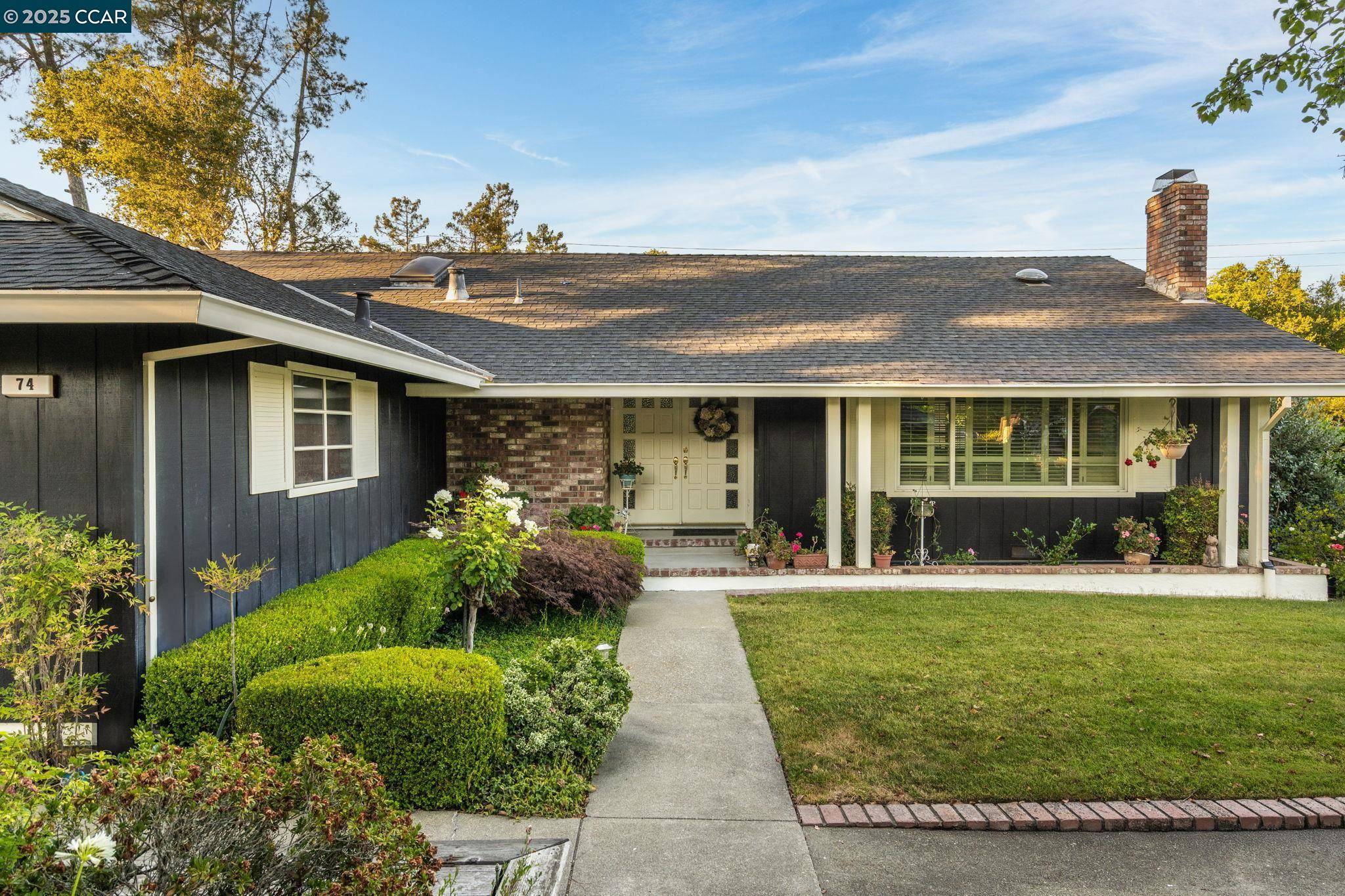 Moraga, CA 94556,74 Gaywood Pl